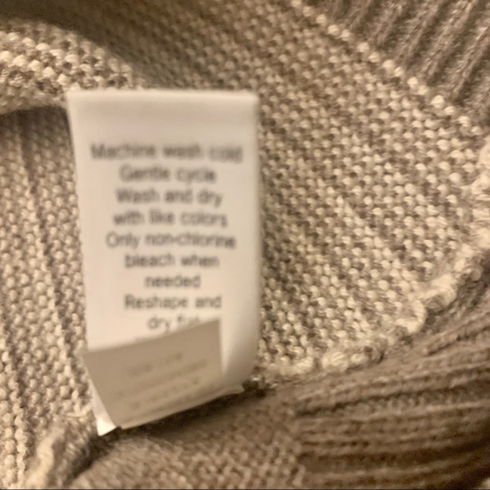Athleta Merino โNoeโ Long Sleeve Hoodie ๐๐ฅโค๏ธ - Picture 6 of 6